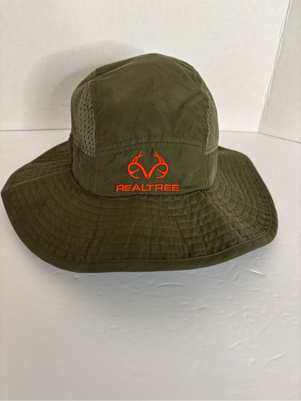 Realtree Olive Green Mesh Outdoor Sun Hat with Bright Orange Logo